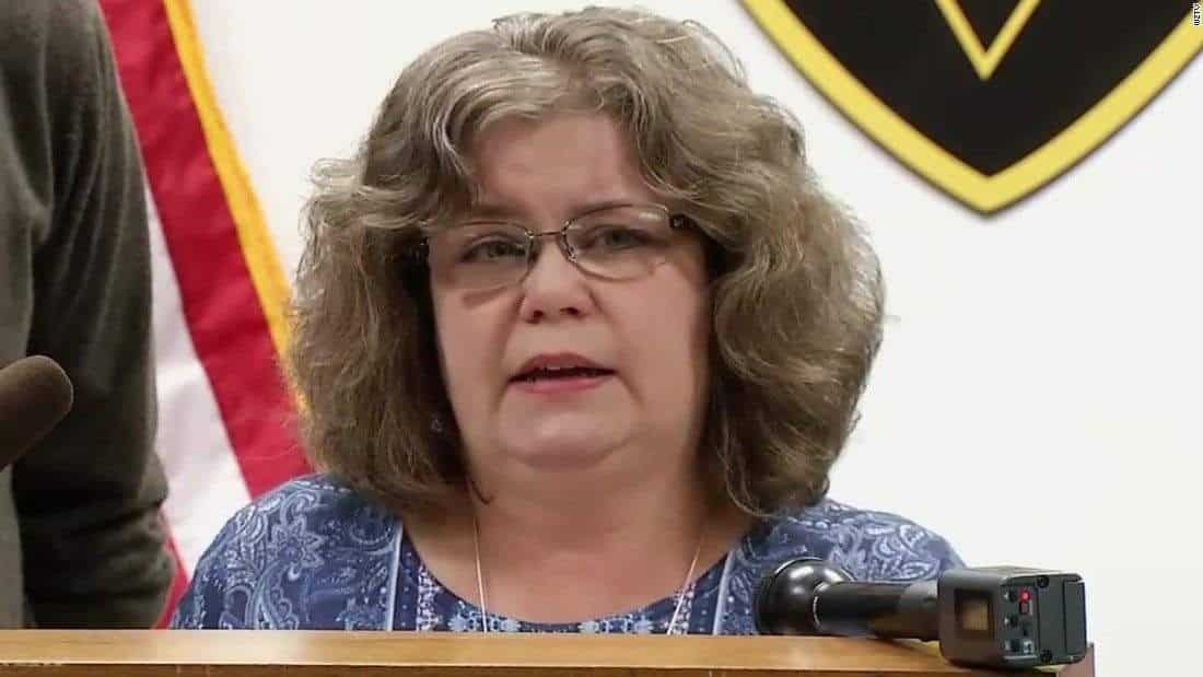 Police: Hunt continues for armed teacher who kidnapped student Police: Hunt continues for armed teacher who kidnapped student
