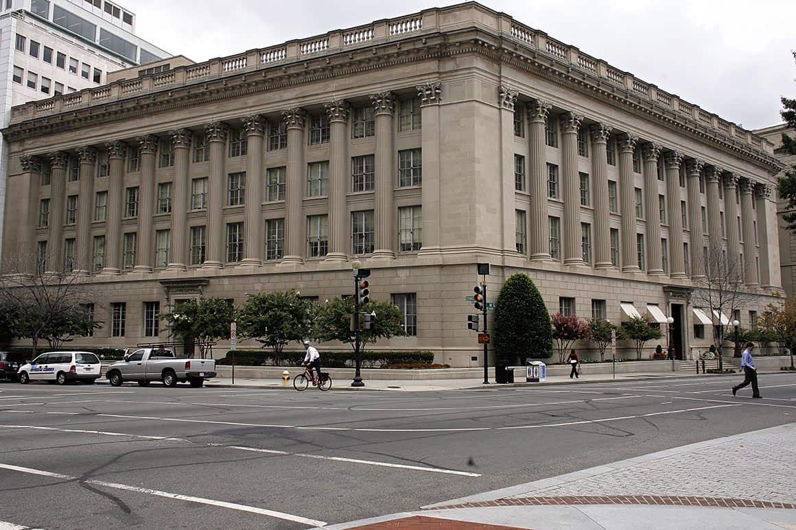 Chamber of Commerce and top political strategist part ways amid turmoil