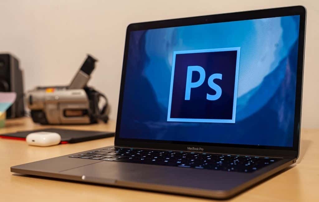 How to Mask in Photoshop to Hide Layers