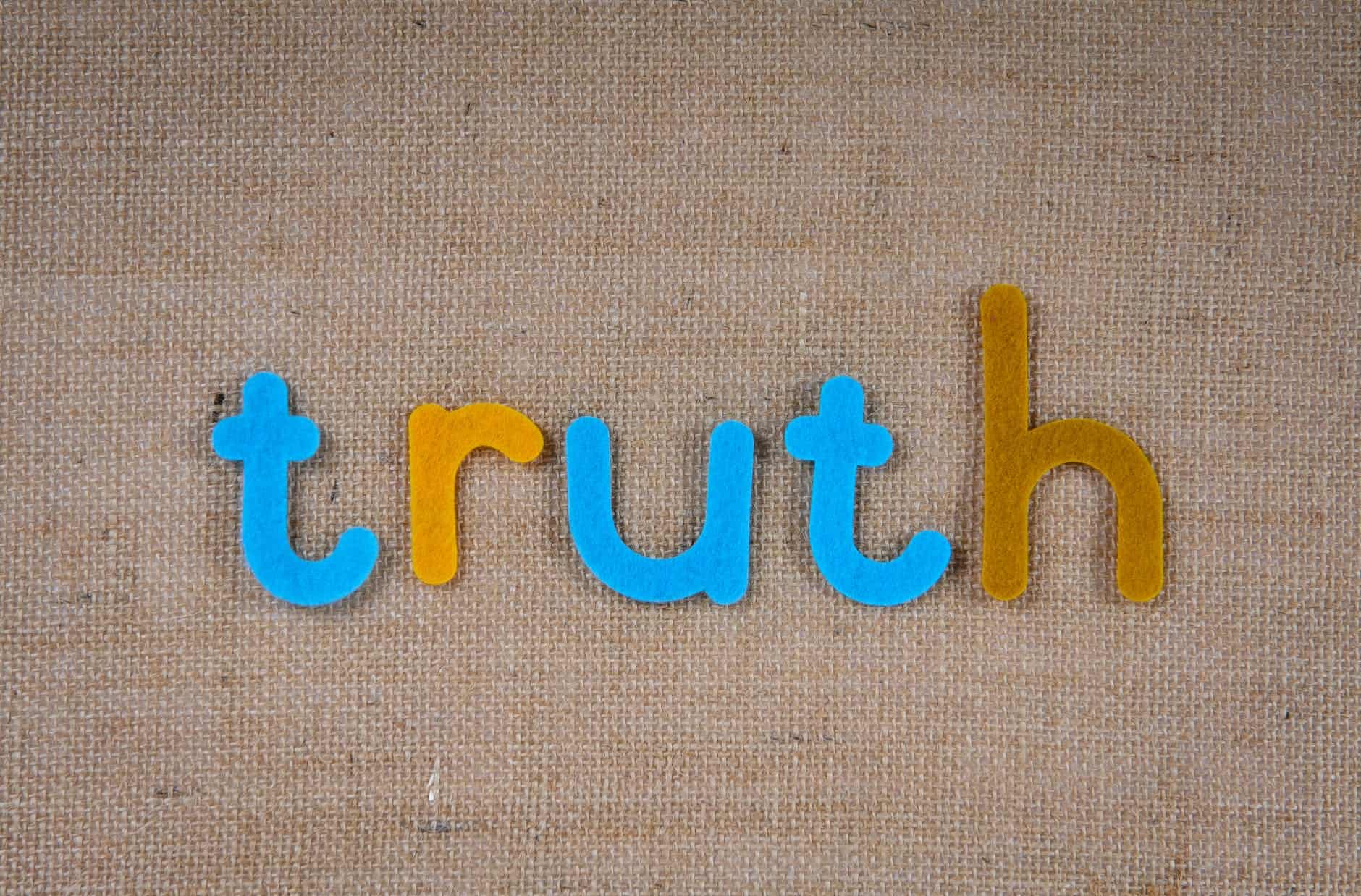 Teaching facts or teaching thinking? Challenging a false binary in an era of ‘post-truth’ politics